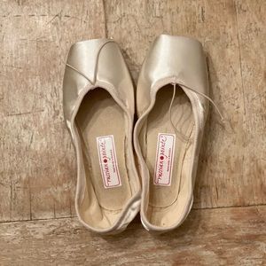 New Russian Pointe Shoes